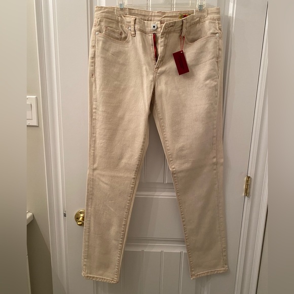 ✨HOST PICK✨NWT [BLANK] NYC Women’s Size 31 Cream “Skinnie Classique” Jeans - Picture 3 of 13